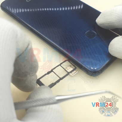 How to disassemble vivo Y17, Step 2/5