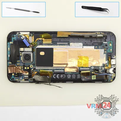 How to disassemble HTC One M9, Step 11/1