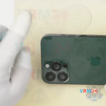 How to disassemble Fake iPhone 13 Pro ver.1, Step 3/4