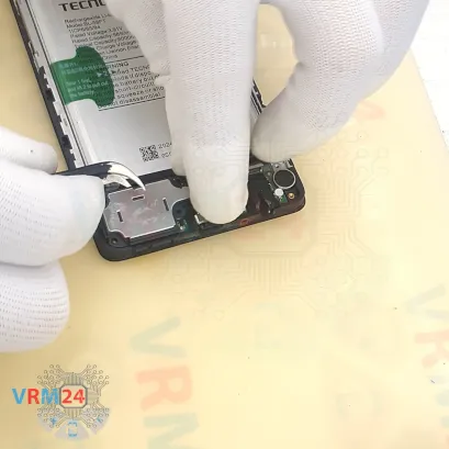 Как разобрать Tecno Pova 6, Шаг 13/3