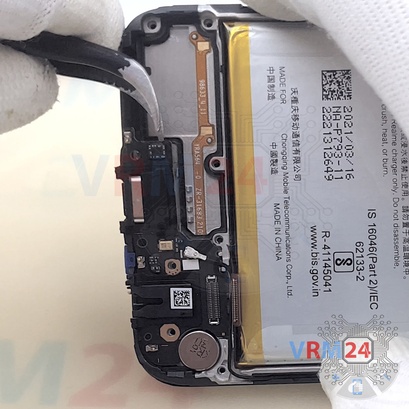 How to disassemble Realme C25, Step 10/3