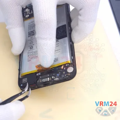 How to disassemble Realme C85, Step 8/2