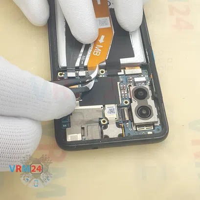 How to disassemble Asus ZenFone 8 I006D, Step 12/2