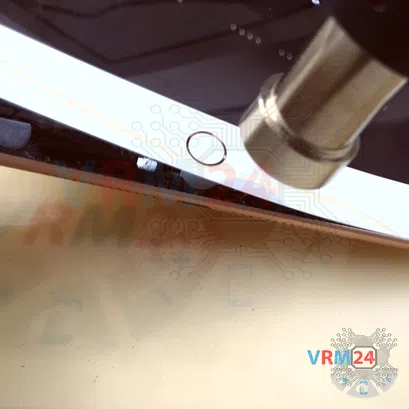 Cómo desmontar Apple iPad 9.7'' (6th generation), Paso 2/6