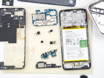 How to disassemble Realme 8i