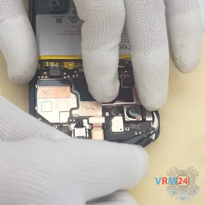 How to disassemble Realme C33, Step 14/3