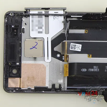 How to disassemble Sony Xperia XA, Step 15/2