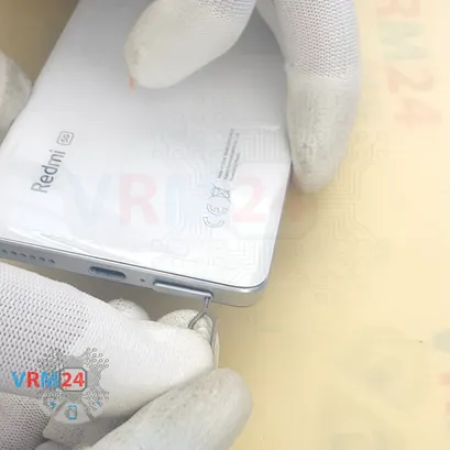 How to disassemble Xiaomi Redmi Note 12 Pro+, Step 2/3