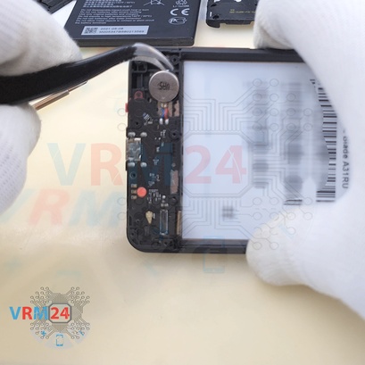 How to disassemble ZTE Blade A31, Step 9/4