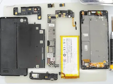 Como desmontar ZTE Nubia Z5S Mini por si mesmo