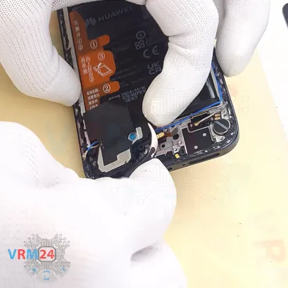 Cómo desmontar Huawei Nova 13, Paso 14/3