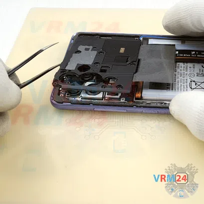 Cómo desmontar Samsung Galaxy A52 SM-A525, Paso 5/3