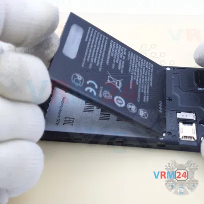 How to disassemble ZTE Blade A31, Step 3/3