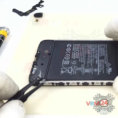 Cómo desmontar Samsung Galaxy A11 SM-A115, Paso 11/3