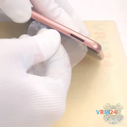 How to disassemble Samsung Galaxy A04 SM-A045, Step 3/3