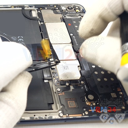 How to disassemble Huawei MatePad Pro 10.8'', Step 4/9