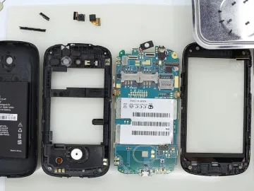 How to disassemble Highscreen Spark