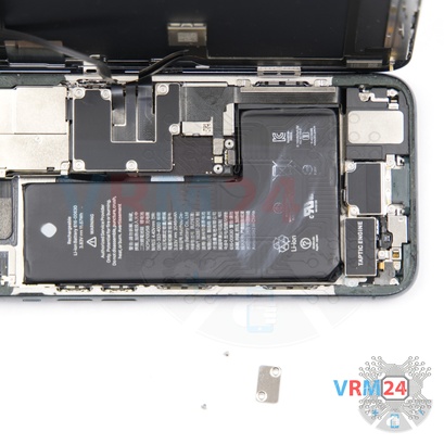 How to disassemble Apple iPhone 11 Pro, Step 5/5
