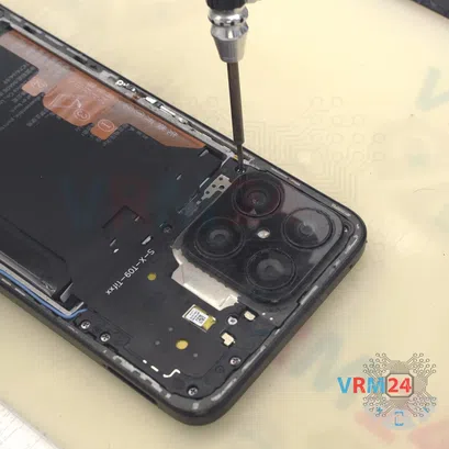 How to disassemble HONOR X8, Step 5/3