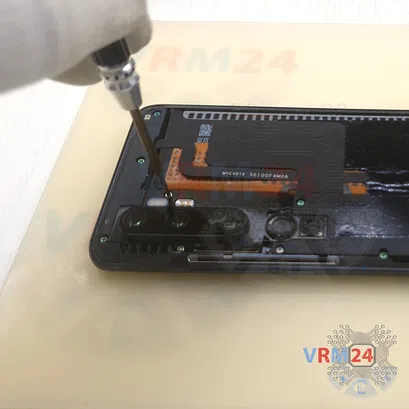 Как разобрать Xiaomi Mi Note 10 Pro, Шаг 5/3