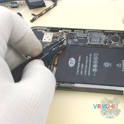 How to disassemble Fake iPhone 13 Pro ver.1, Step 16/3