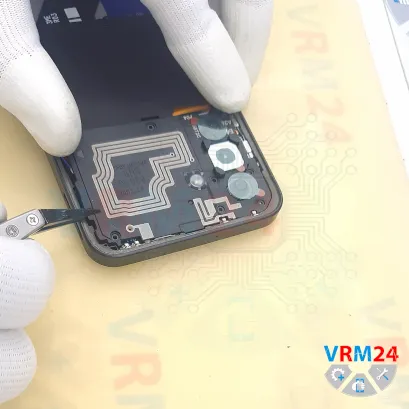 How to disassemble Samsung Galaxy A26 SM-A268, Step 5/3