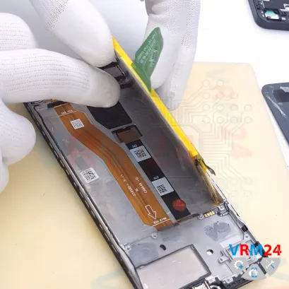 How to disassemble Realme C53, Step 15/4
