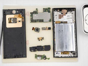 Cómo desmontar Sony Xperia XA2 Plus