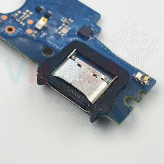 Charging port