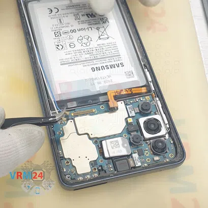 Como desmontar Samsung Galaxy A73 SM-A736 por si mesmo, Passo 10/4