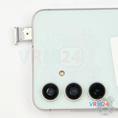 Как разобрать Samsung Galaxy S24 FE SM-S721, Шаг 2/2