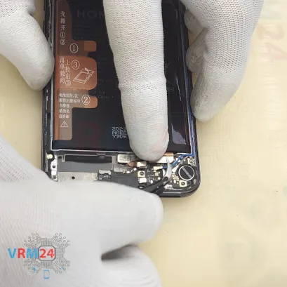 Cómo desmontar Honor 90, Paso 10/2