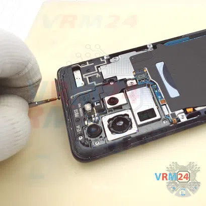 Cómo desmontar Samsung Galaxy S20 Ultra SM-G988, Paso 2/4