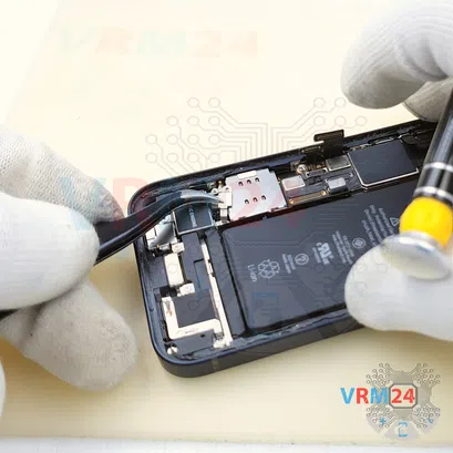 Como desmontar Apple iPhone 12 mini por si mesmo, Passo 12/4