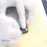 How to disassemble Realme C85, Step 9/3