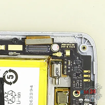 Как разобрать ZTE Axon Mini, Шаг 10/3