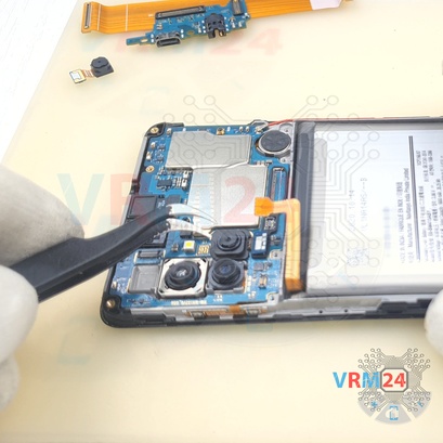 Cómo desmontar Samsung Galaxy M51 SM-M515, Paso 10/3
