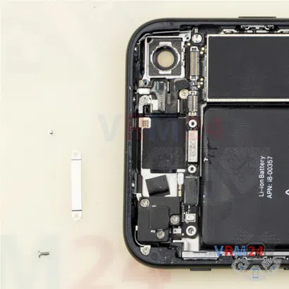 Como desmontar Apple iPhone SE (2nd generation) por si mesmo, Passo 11/2