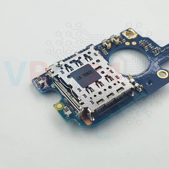 Sim connector
