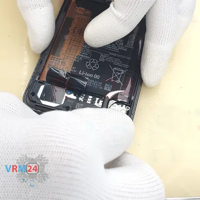 How to disassemble Xiaomi 13, Step 11/3
