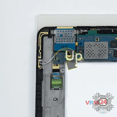 Cómo desmontar Samsung Galaxy Tab 8.9'' GT-P7300, Paso 10/2
