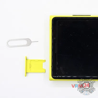 How to disassemble Nokia Lumia 920 RM-820, Step 1/2