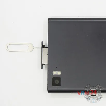 How to disassemble Xiaomi Mi 3, Step 1/2
