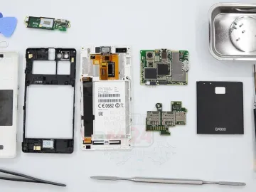 Cómo desmontar Sony Xperia M