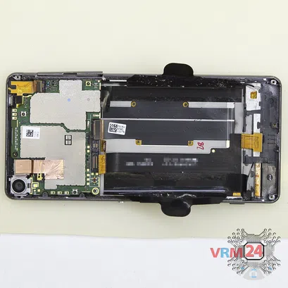 How to disassemble Sony Xperia XA, Step 11/4