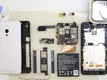 Cómo desmontar Asus ZenFone 4 A450CG