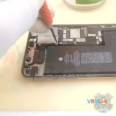 Cómo desmontar Apple iPhone 11 Pro Max, Paso 9/4