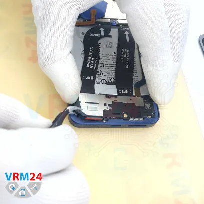 How to disassemble Samsung Galaxy S25 SM-S931, Step 8/3