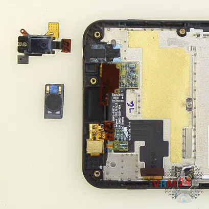 How to disassemble LG Optimus F5 P875, Step 11/2