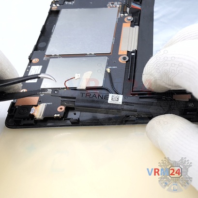 Como desmontar Asus ZenPad 10 Z300CG por si mesmo, Passo 5/4